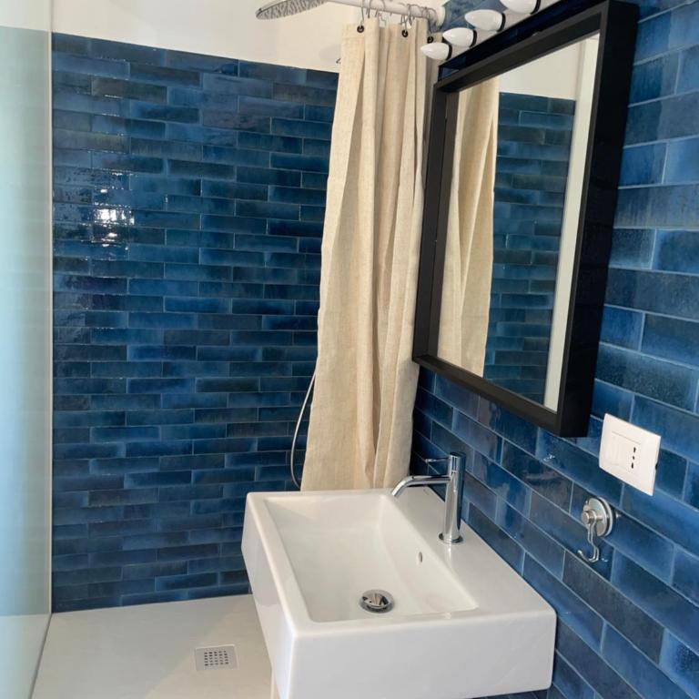 Yali Suites Bed and Breakfast - Double Room - 3