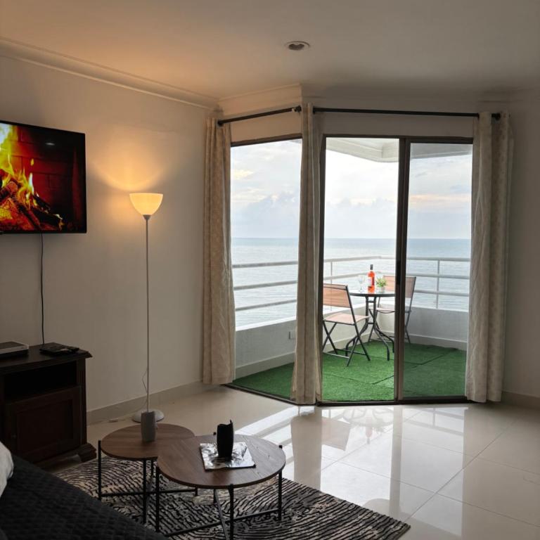 Apartamento con vista al mar - Two-Room Apartment - 1