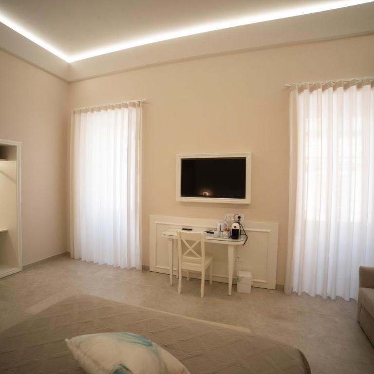 5 lune Tropea - Camera King con Balcone - 8