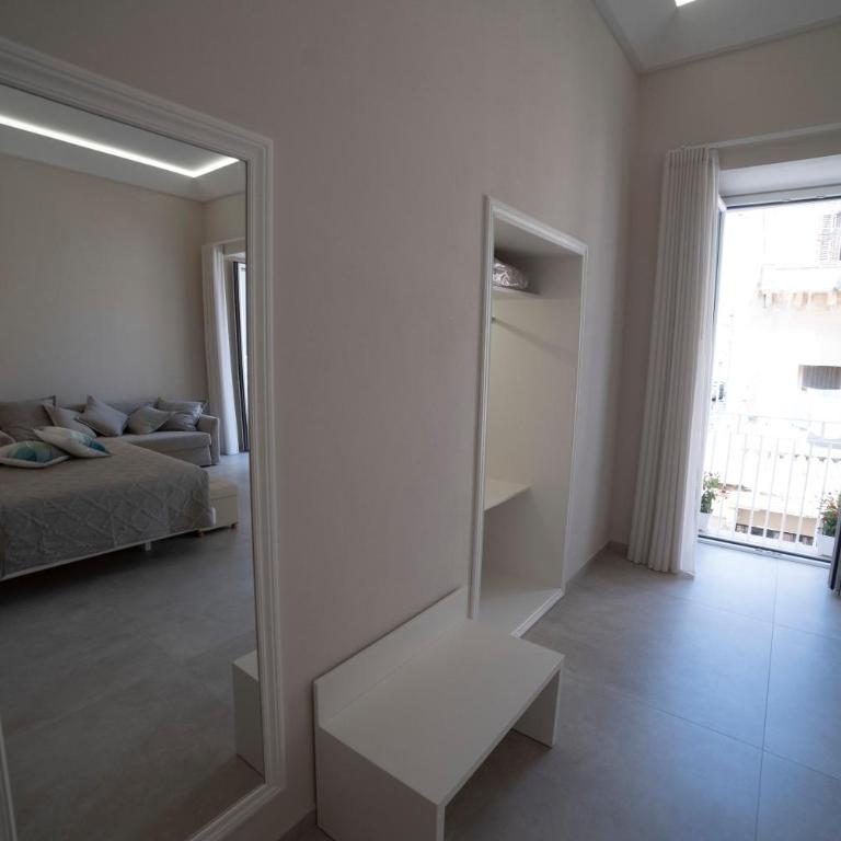 5 lune Tropea - Camera King con Balcone - 10