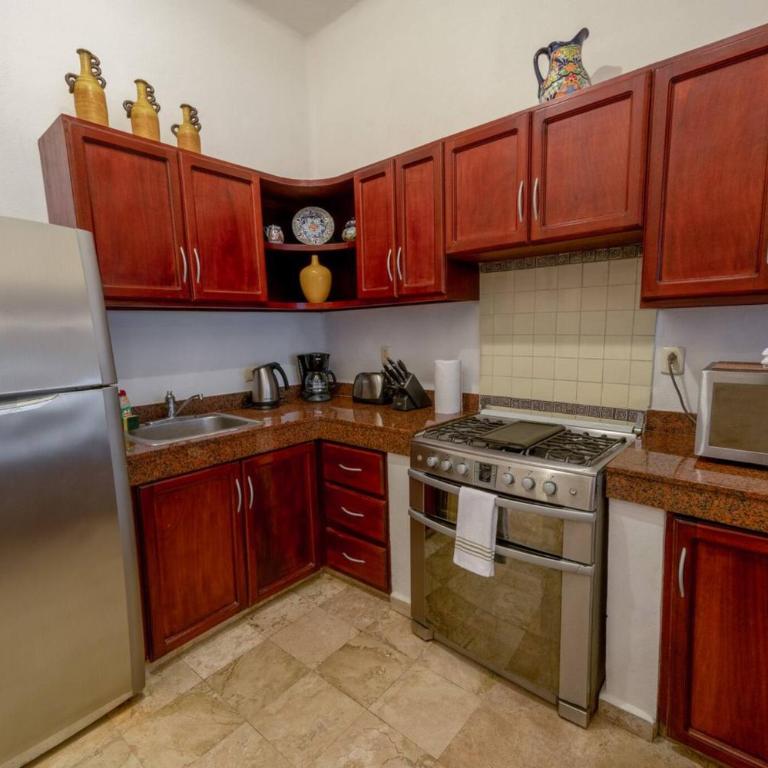 2 BR Condo Only Steps to the Beach - At Magic Paradise Condos, Mamitas Beach - Magia - Two-Bedroom Apartment - 10