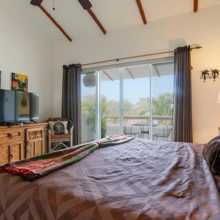 Luxury 3 Bedroom Villa with Pool - At Playacar II - Mayamar G9 - Three-Bedroom Apartment - 5