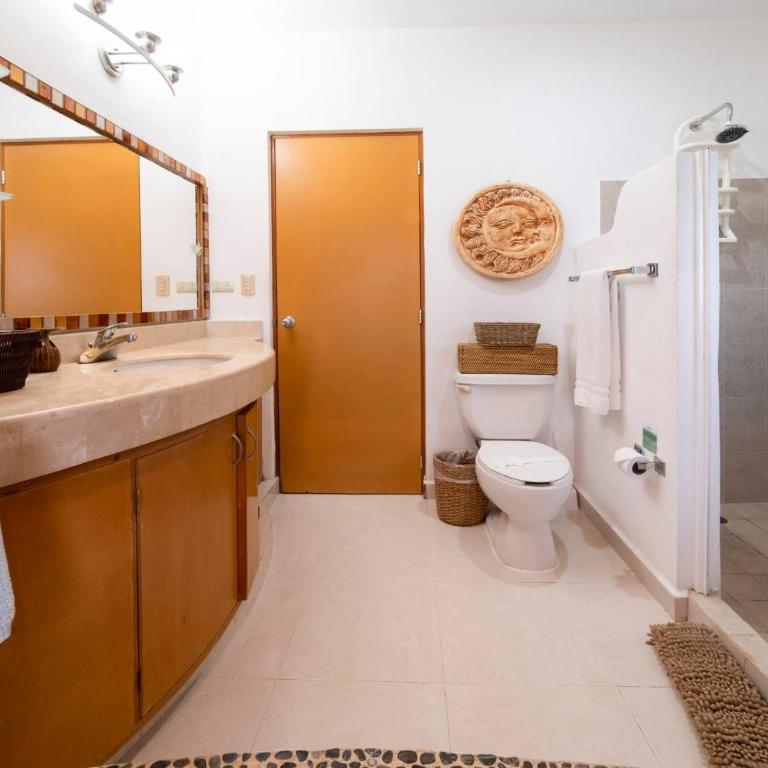 Luxury 3 Bedroom Villa with Pool - At Playacar II - Mayamar G9 - Three-Bedroom Apartment - 8
