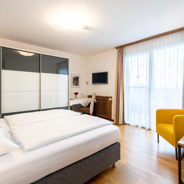 Erlebnishaus Spiess - Doppelzimmer mit Balkon - 19