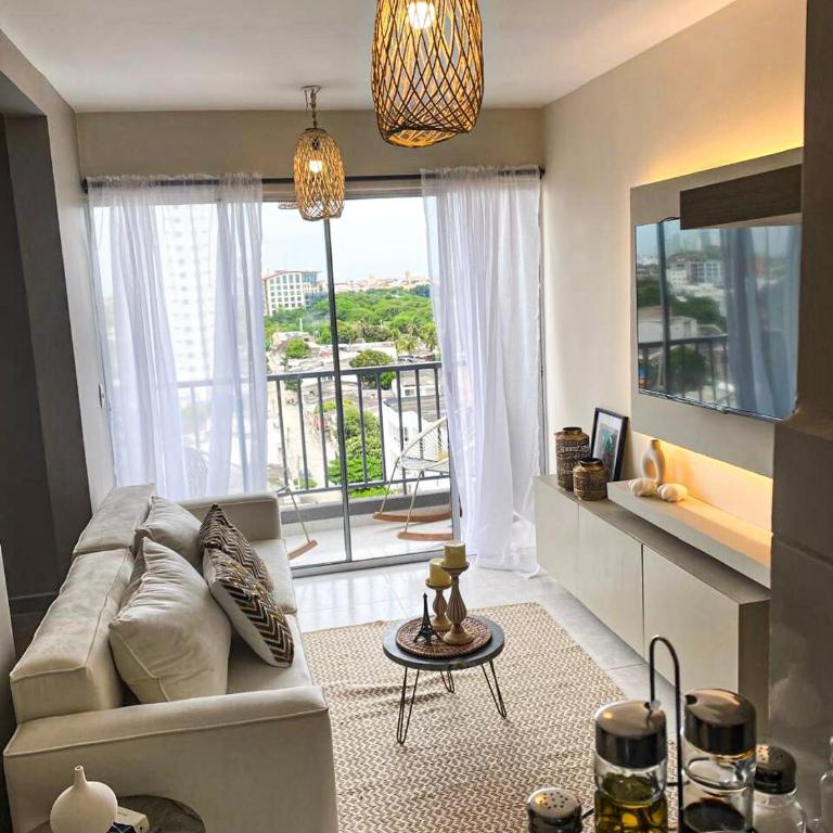 Cozy Cartagena Stay, Near Beach, Walled City - Apartment with View and Balcony - 9