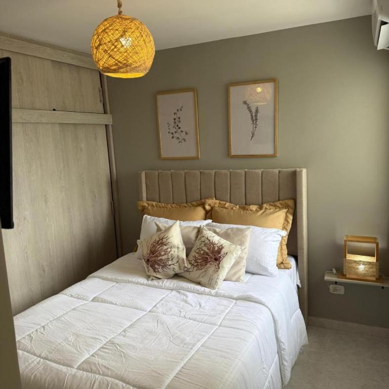 Cozy Cartagena Stay, Near Beach, Walled City - Apartment with View and Balcony - 26