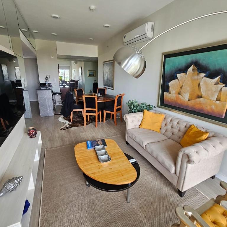 Apartment Premium ForVm Molas Lopez - Two-Bedroom Apartment with City View - 1