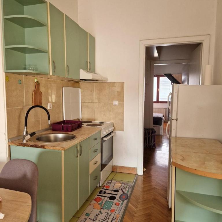 Synagogue view apartment - Apartman sa 1 Spavaćom Sobom - 10