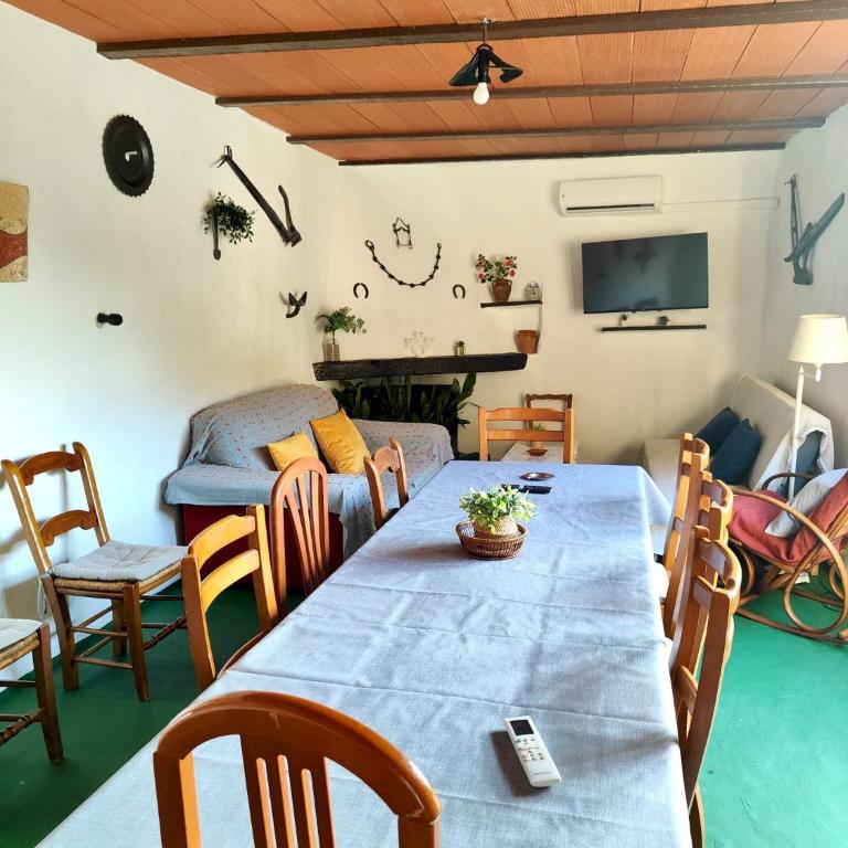 Casa de campo con maravillosas vistas, bbq y piscina - Casa de 5 dormitorios - 26