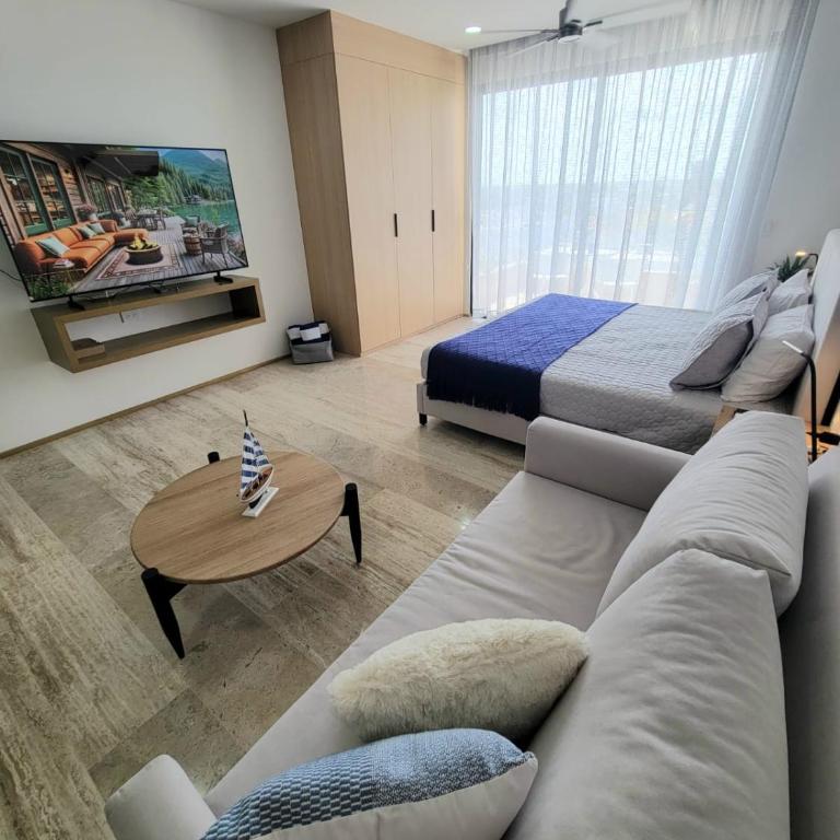 Paraíso en las alturas, atardecer, piscina privada - One-Bedroom Apartment - 1