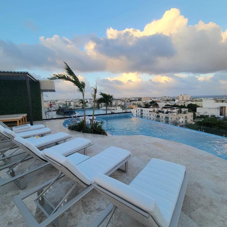 Paraíso en las alturas, atardecer, piscina privada - One-Bedroom Apartment - 46