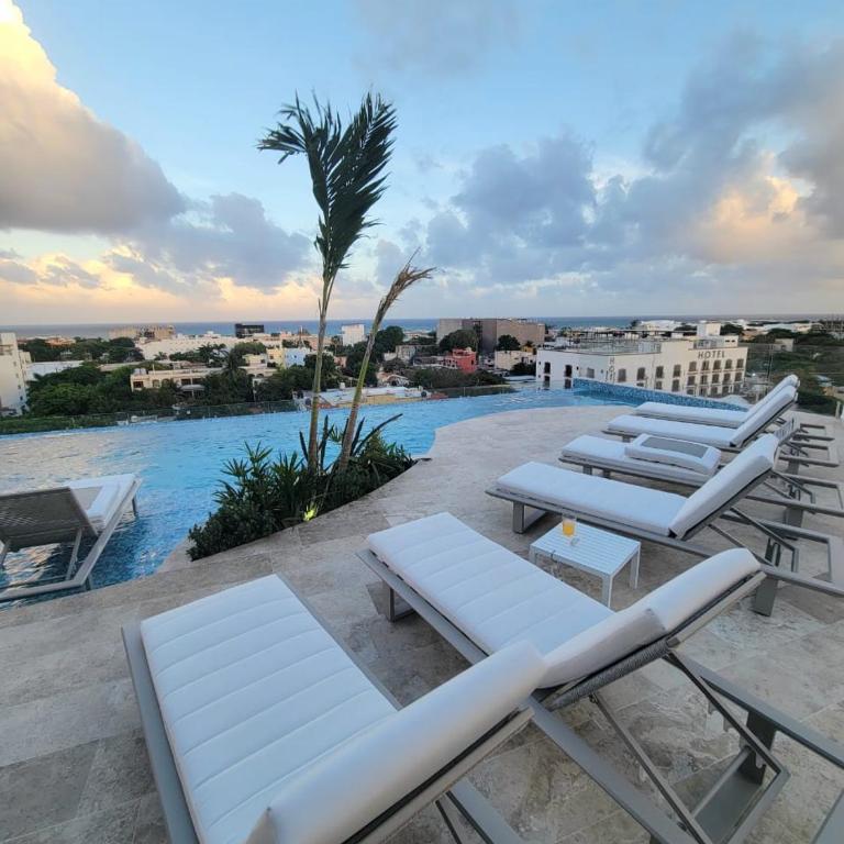 Paraíso en las alturas, atardecer, piscina privada - One-Bedroom Apartment - 4