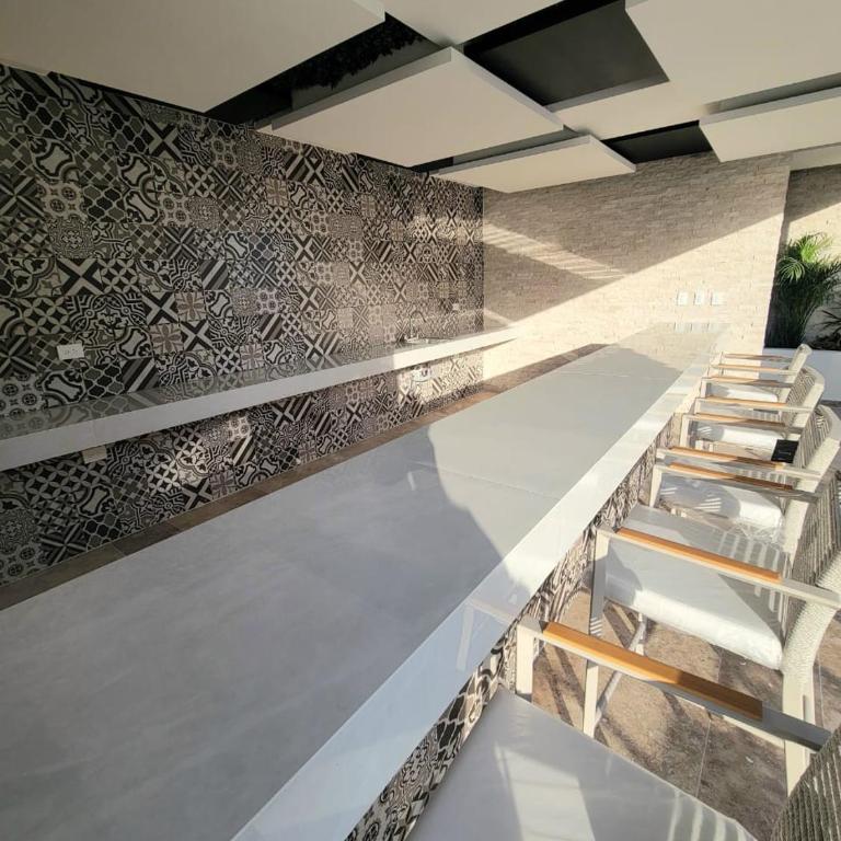 Paraíso en las alturas, atardecer, piscina privada - One-Bedroom Apartment - 36