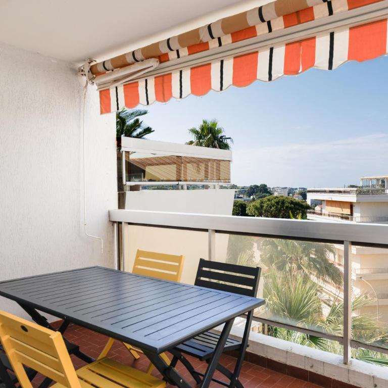 LERINS Appartement rénové Idéal famille Plages de juan les Pins à 200m Tout confort & parking - Appartement 2 Chambres - 11