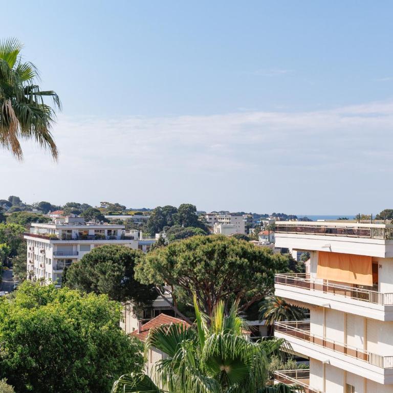 LERINS Appartement rénové Idéal famille Plages de juan les Pins à 200m Tout confort & parking - Appartement 2 Chambres - 22