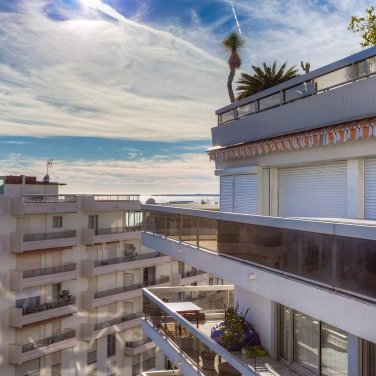 LERINS Appartement rénové Idéal famille Plages de juan les Pins à 200m Tout confort & parking - Appartement 2 Chambres - 23