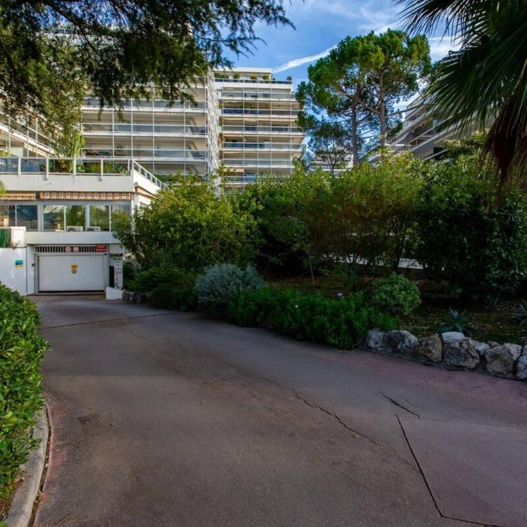LERINS Appartement rénové Idéal famille Plages de juan les Pins à 200m Tout confort & parking - Appartement 2 Chambres - 27