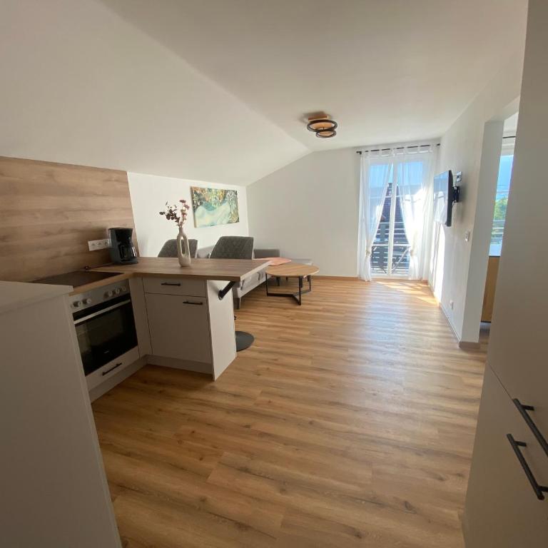 FeWo Leeb - Apartment mit 1 Schlafzimmer und Seeblick - 2