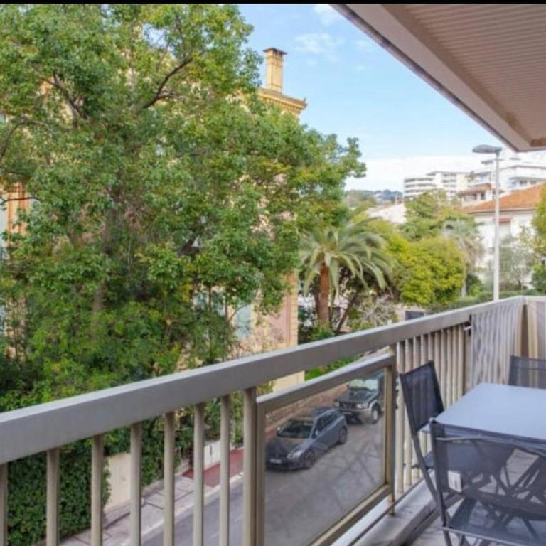 ESCURIAL Bel appart rénové proche Croisette et plage - Appartement - 2
