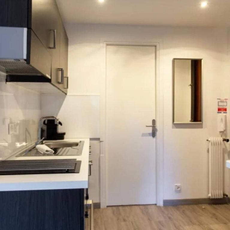 ESCURIAL Bel appart rénové proche Croisette et plage - Appartement - 9