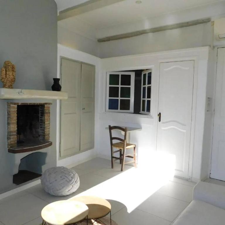 VINTAGE -Cosy nid douillet Vieil Antibes- Idéal couple - One-Bedroom Apartment - 3