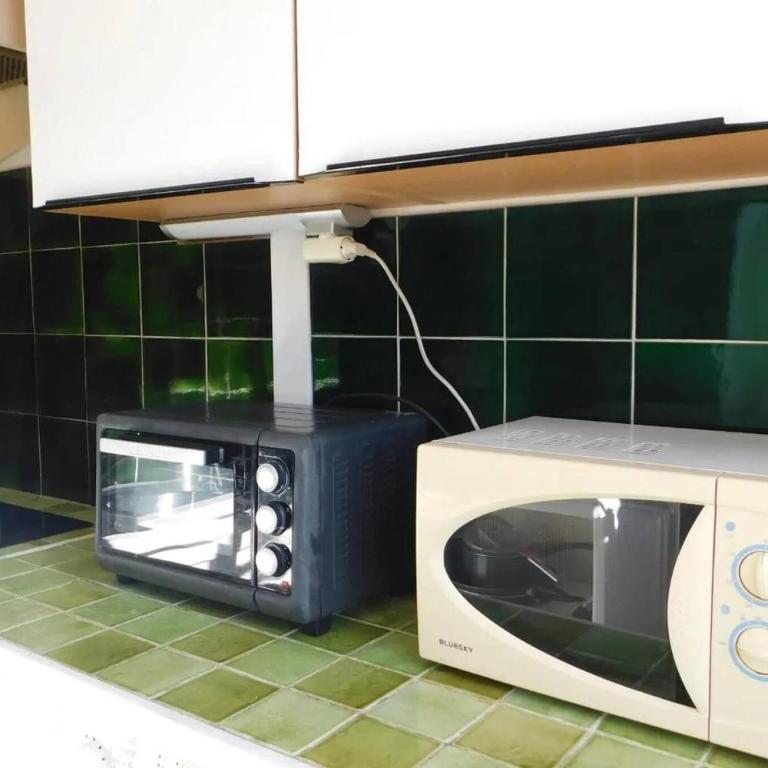 VINTAGE -Cosy nid douillet Vieil Antibes- Idéal couple - One-Bedroom Apartment - 9