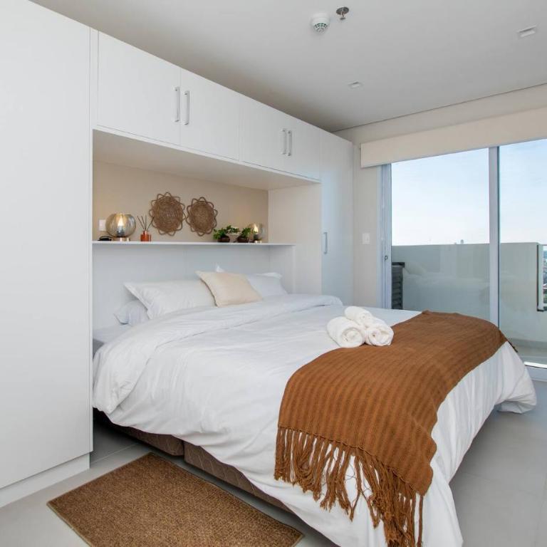 1BR w/ Stunning City Views Fully Equipped - Apartment - 1