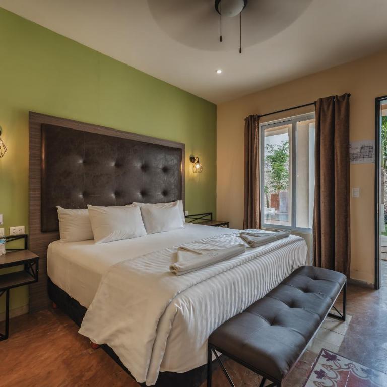 Hotel Boutique La Casona by Kavia - Deluxe King Room - 1