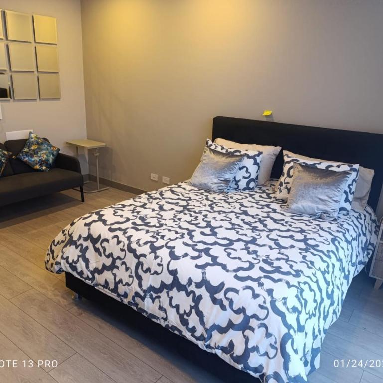 Apartaestudio Centro Bogotá - One-Bedroom Apartment - 2