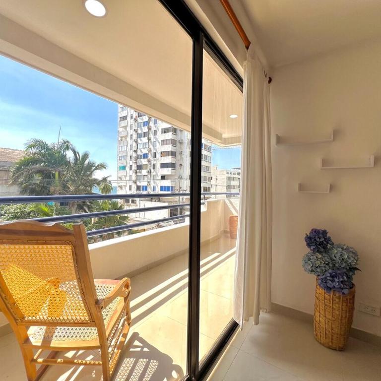 Luxury mediterranean Suite - One-Bedroom Apartment with Balcony and Sea View - 3