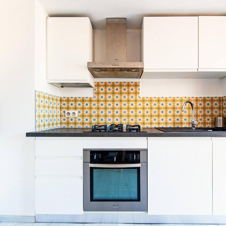 MILADY-Perle neuve, wifi, climatisée, Centre d'Antibes au calme - Appartement 2 Chambres - 10
