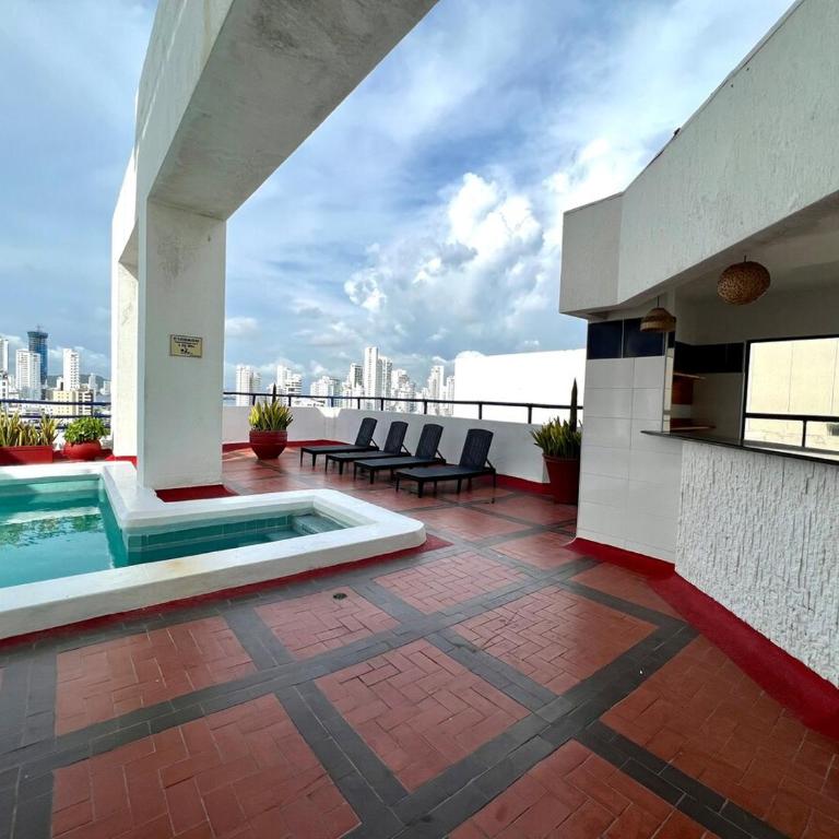 Luxury mediterranean Suite - One-Bedroom Apartment with Balcony and Sea View - 38