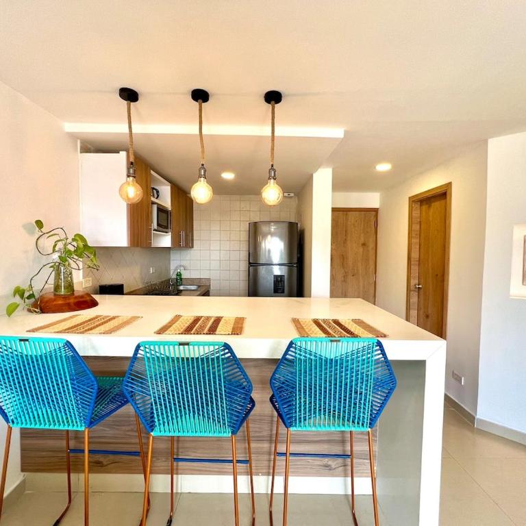 Luxury mediterranean Suite - One-Bedroom Apartment with Balcony and Sea View - 27
