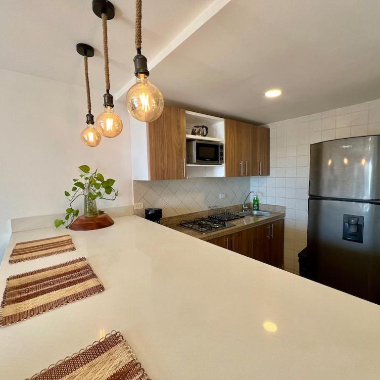 Luxury mediterranean Suite - One-Bedroom Apartment with Balcony and Sea View - 30