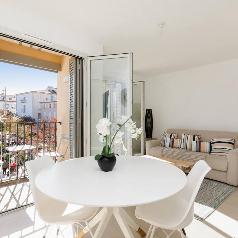 CALYPSO- Superbe perle, Vieil Antibes, wifi, climatisation - Appartement 1 Chambre - 1