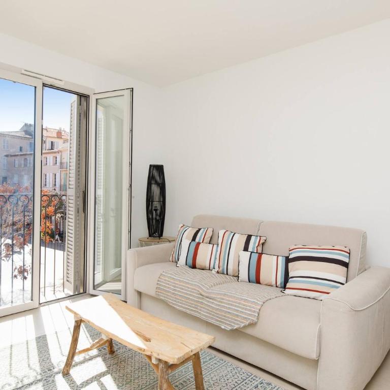 CALYPSO- Superbe perle, Vieil Antibes, wifi, climatisation - Appartement 1 Chambre - 8