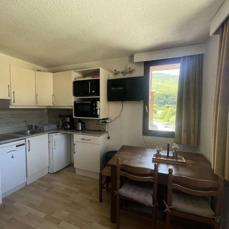 Résidence Montana 2 - Appartement cosy avec départ ski aux pieds MAE-5581 - Studio - 5