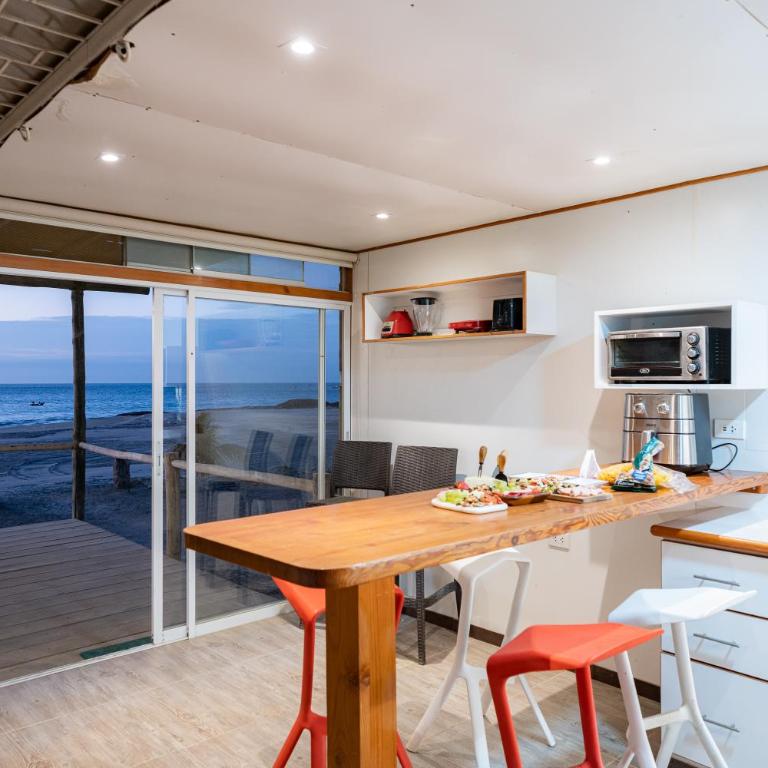 Cocobox Lodge Peru - Bungalow with Sea View - 9