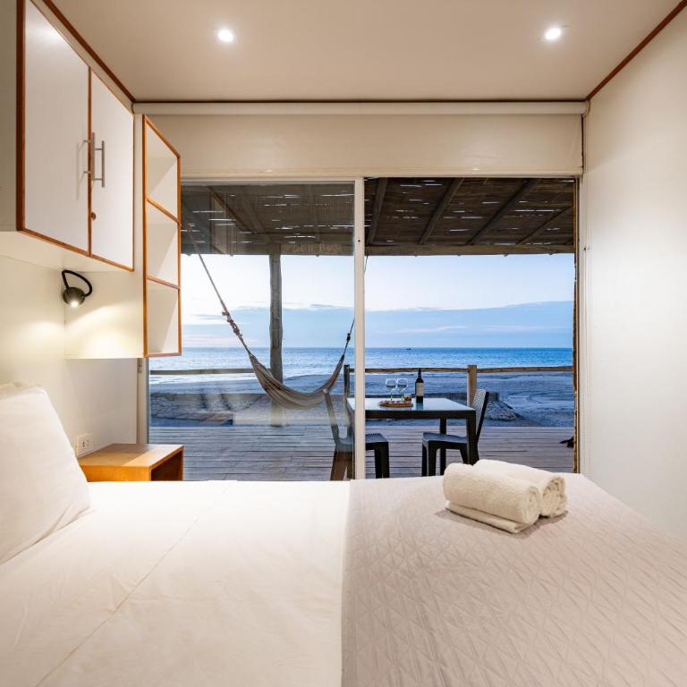Cocobox Lodge Peru - Bungalow with Sea View - 10
