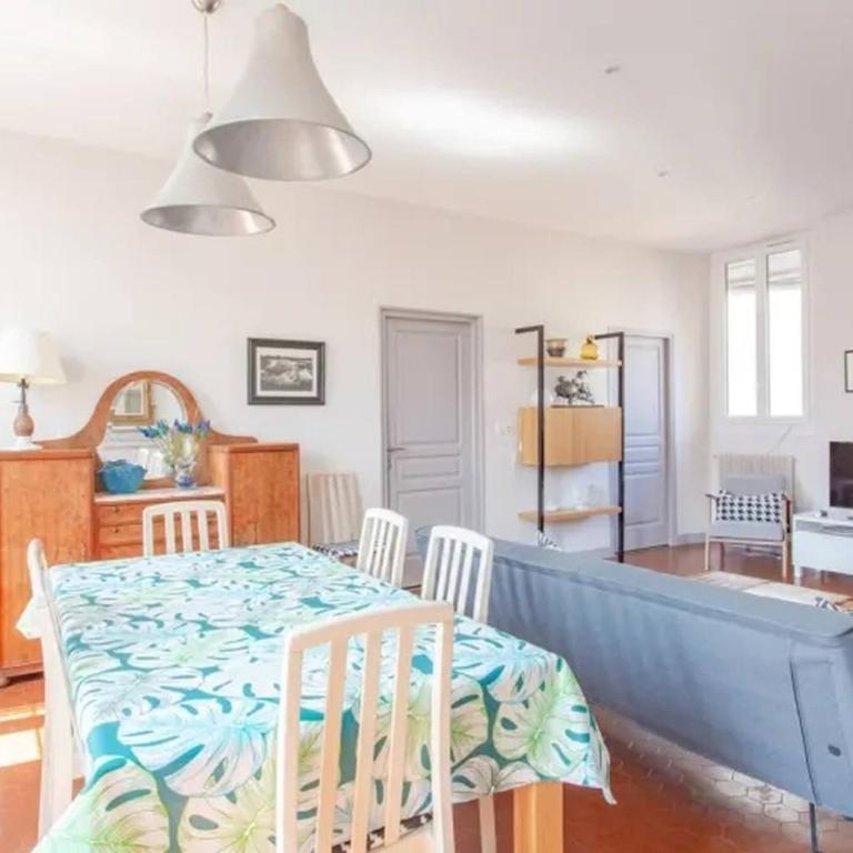 PANTHEON- App centre, 2 ch, 2 sdb , classé 4 étoiles - Appartement 2 Chambres - 5