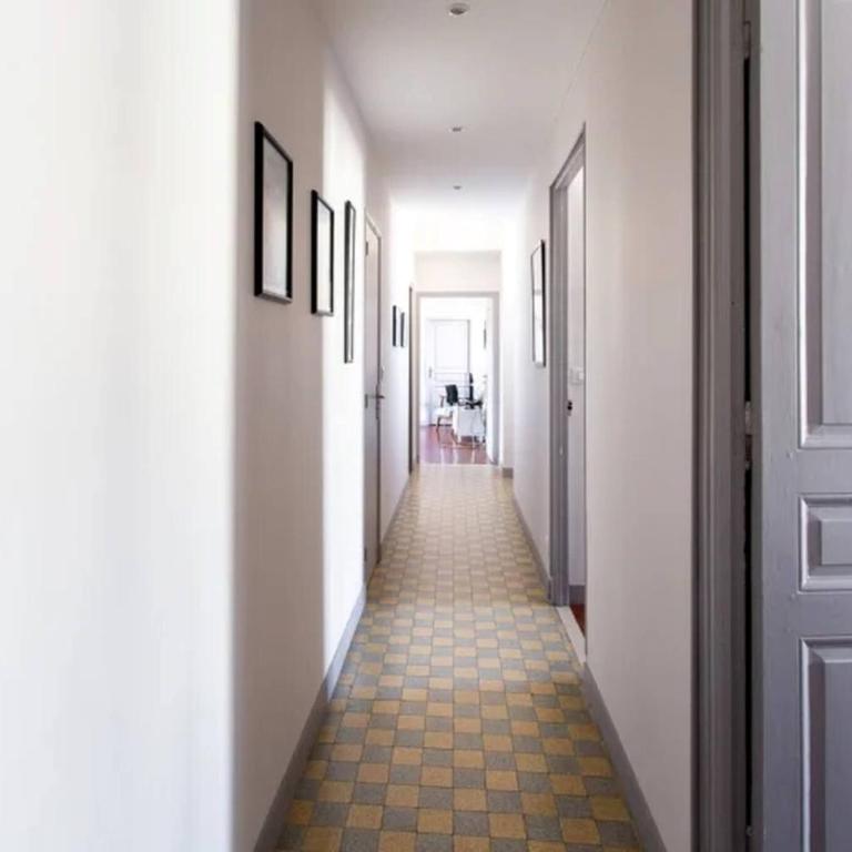 PANTHEON- App centre, 2 ch, 2 sdb , classé 4 étoiles - Appartement 2 Chambres - 8