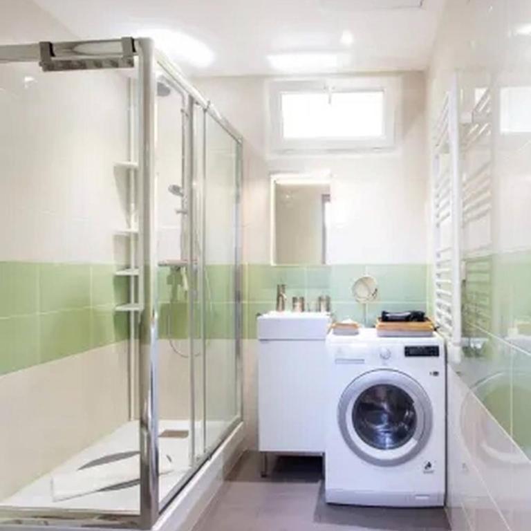 PANTHEON- App centre, 2 ch, 2 sdb , classé 4 étoiles - Appartement 2 Chambres - 21