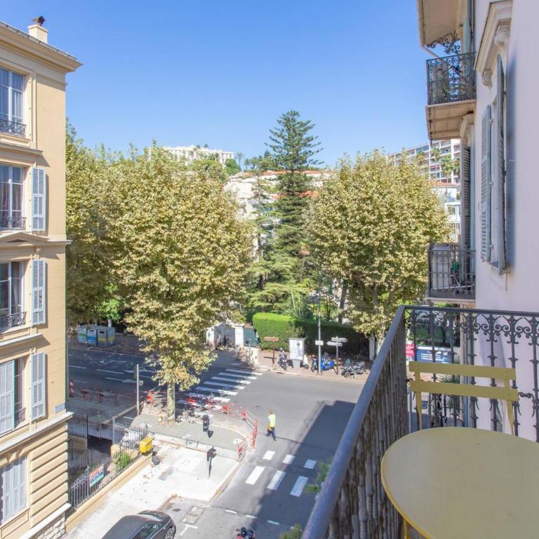 GIOA- Studio avec balcon, place Garibaldi -Paillon - Appartement 1 Chambre - 31