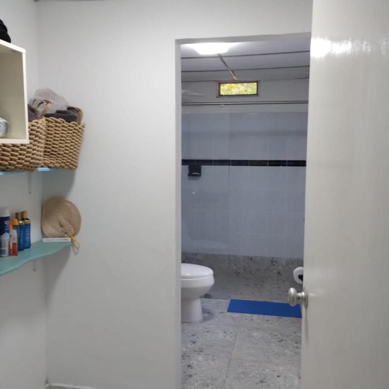 Central, mejor clima, campestre en Calambeo, a 5 minutos de la vida cultural - Habitación Doble Deluxe con vistas a la montaña - 1 o 2 camas - 6