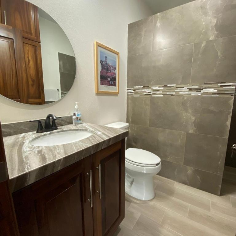 Condominio Rio - Three-Bedroom Apartment - 30