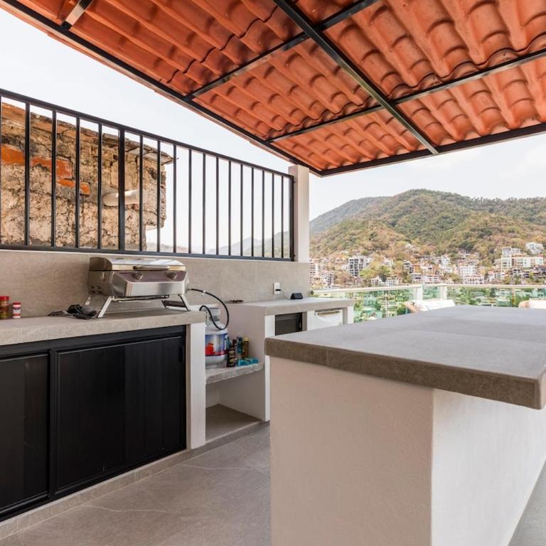 Condominio Rio - Three-Bedroom Apartment - 35