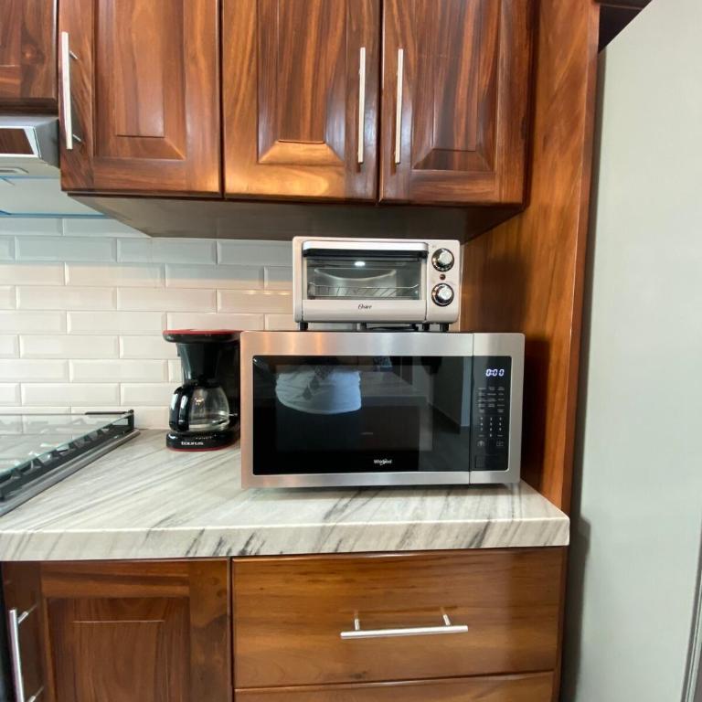 Condominio Rio - Three-Bedroom Apartment - 48
