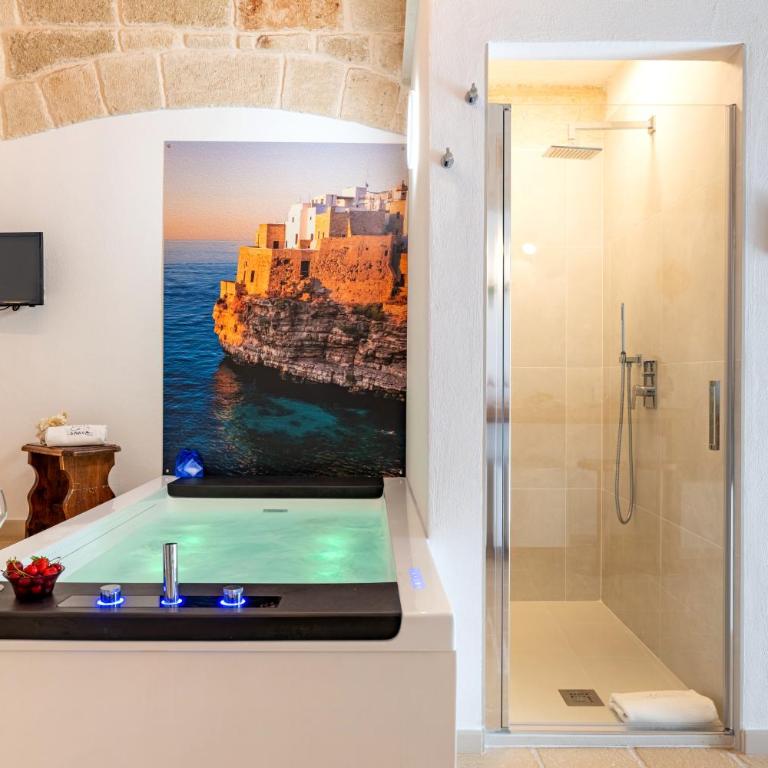 Le Perle di Bà - Suites with Jacuzzi in Polignano - Camera Matrimoniale con Vasca Idromassaggio - 33