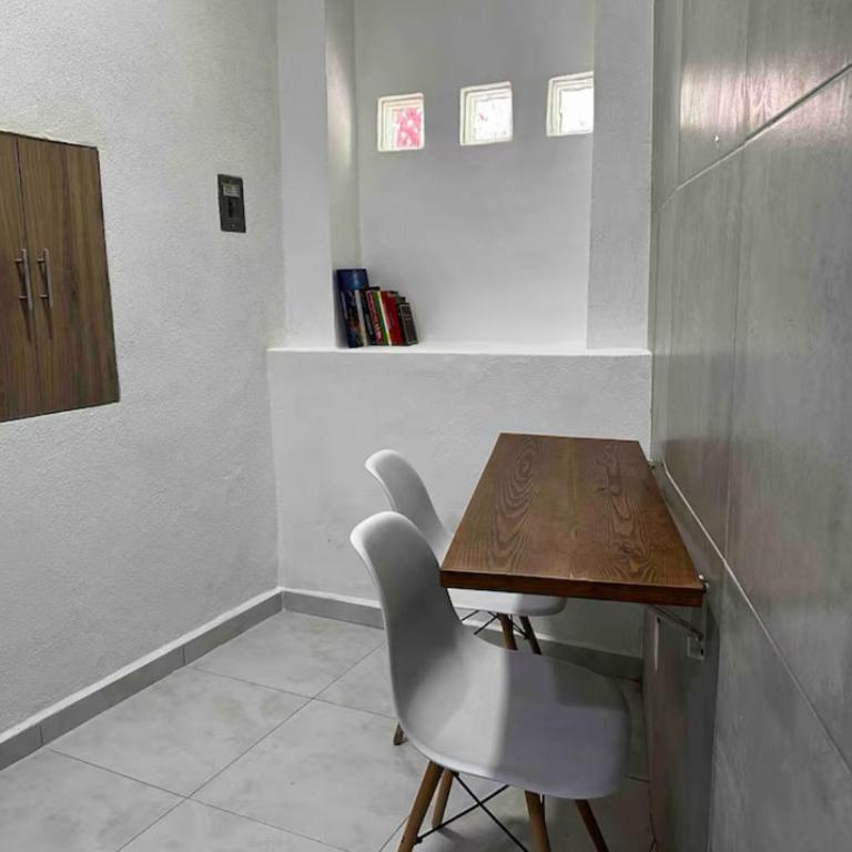 Quijote Loft Rentals Moyas - Two-Bedroom Apartment - 8