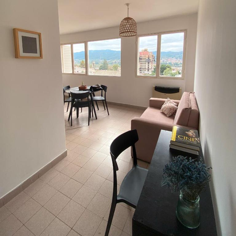 Departamento Cerro Pyta en el centro de la ciudad - Apartamento de 1 dormitorio - 11